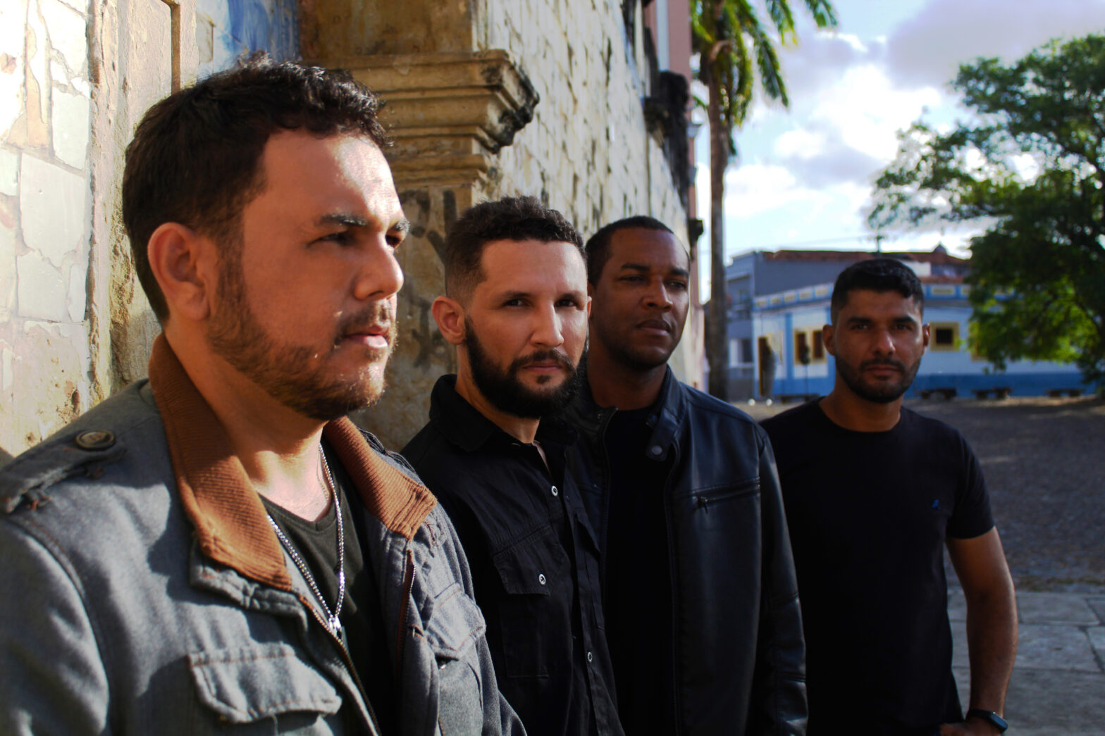 Banda Tedros lança single "Cadê você?" com sonoridade inspirada nos anos 80 e 90